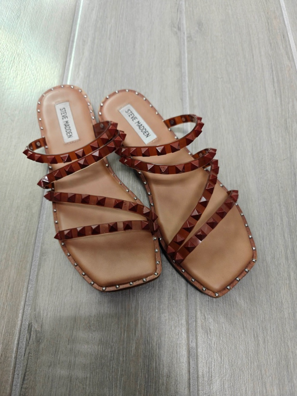 Steve Madden Brown Pyramid-Stud Strappy Sandals